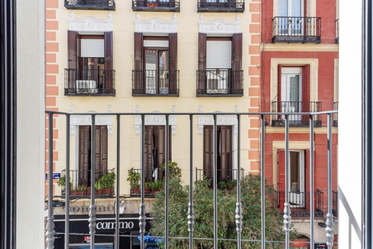 Incredible Design 2 Bedroom Apartment In Centro Madrid Eksteriør bilde