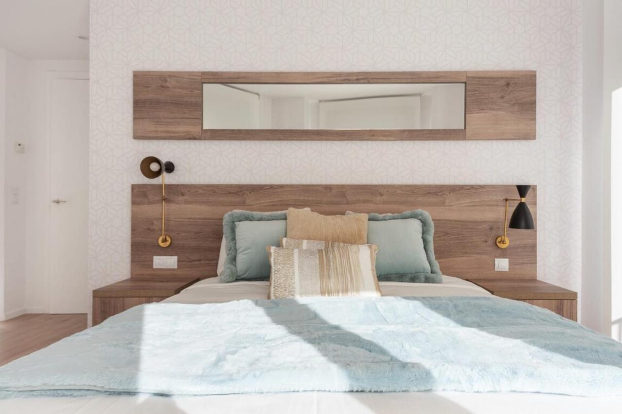 Incredible Design 2 Bedroom Apartment In Centro Madrid Eksteriør bilde