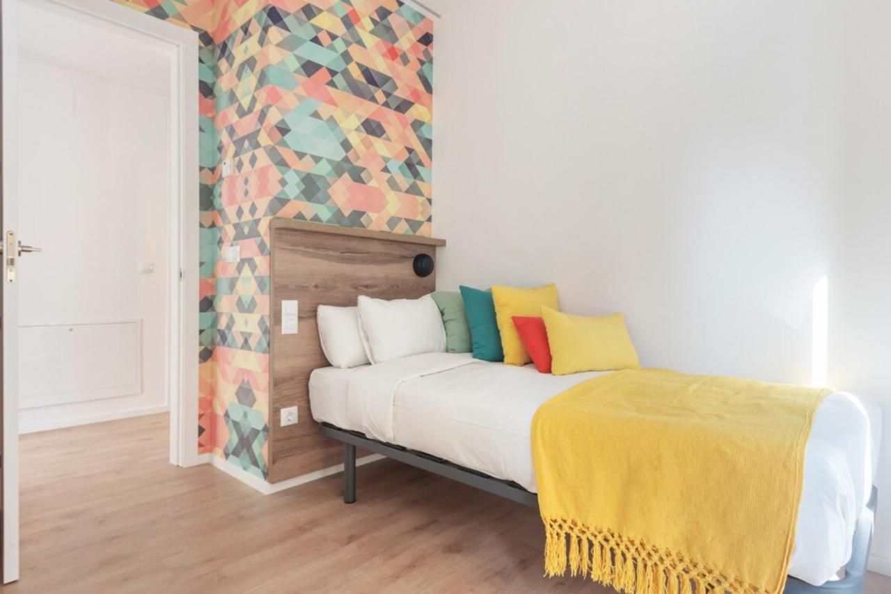 Incredible Design 2 Bedroom Apartment In Centro Madrid Eksteriør bilde